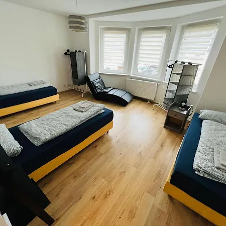 4 Appartments L 24 Beds L 11 Bedrooms L Fast Wifi Apartment Bochum